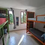 Hostel Tias