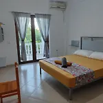 旅馆 Tias Shkodër