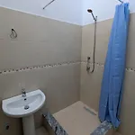 旅馆 Tias Shkodër
