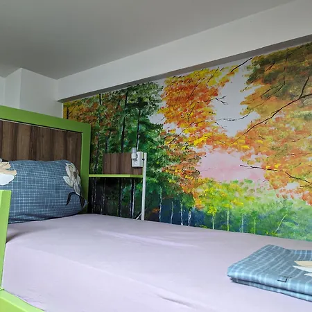 Tias Hostel *